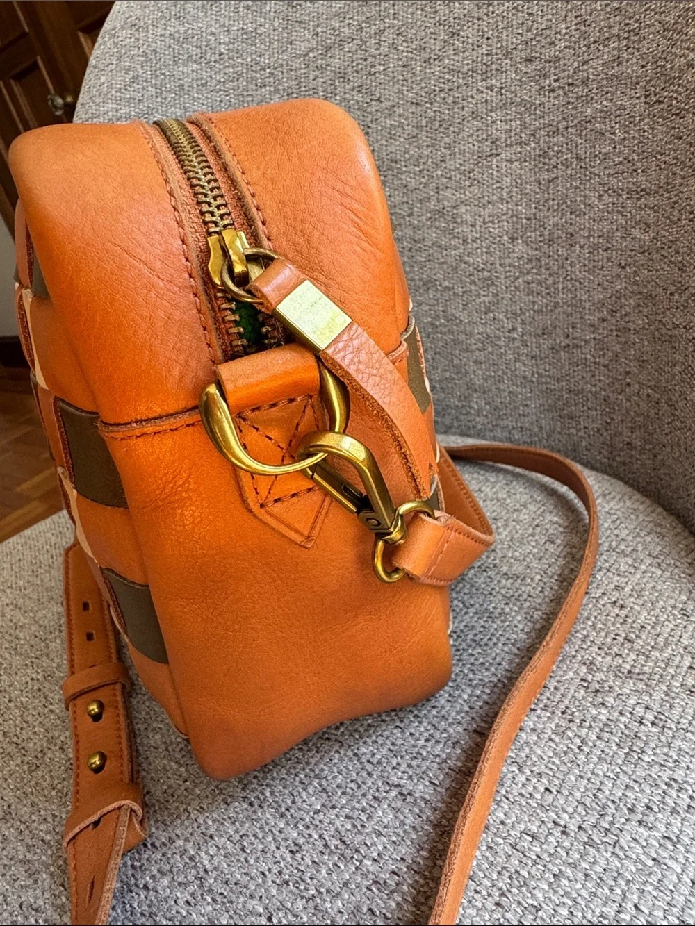 Madewell The Large Transport Camera Bag: Multicolored Woven - Picture 5 of 9